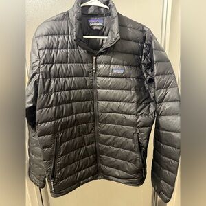 Patagonia Retro Black Outerwear with Logo Patch